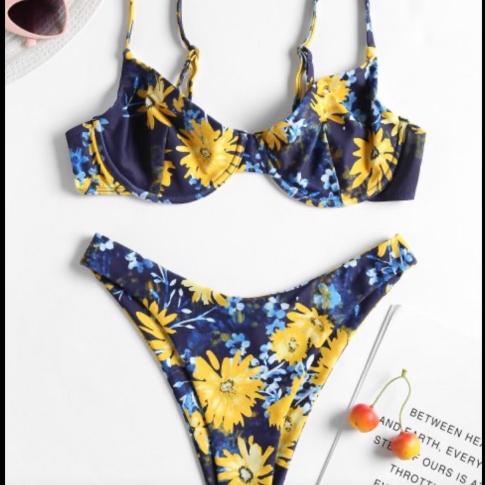 ZAFUL Floral High Leg Underwire Bikini